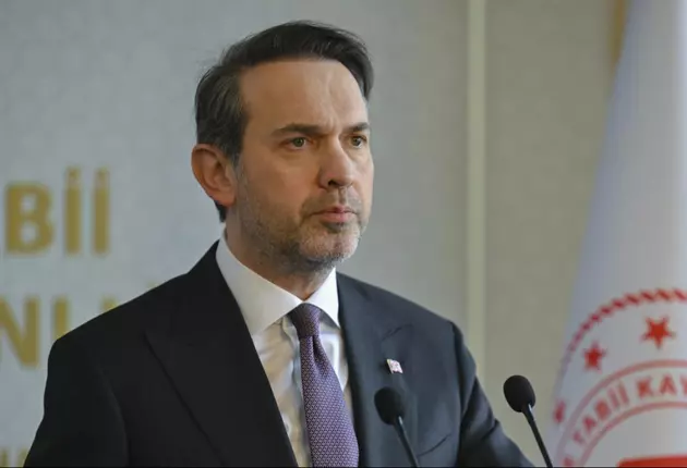 Альпарслан Байрактар