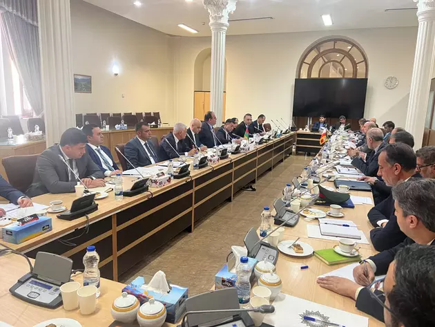 Азербайджан и Иран провели консульские консультации