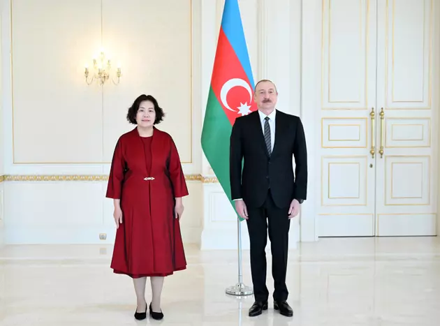 Ильхам Алиев принял нового посла Китая в Азербайджане