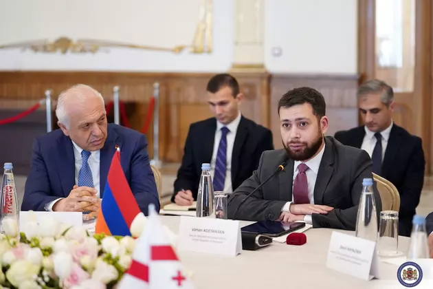 Первые трехсторонние консультации МИД Азербайджана, Армении и Грузии проходят в Тбилиси