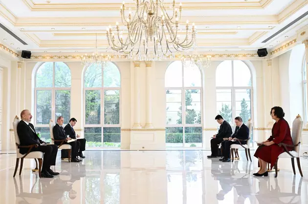 Ильхам Алиев напомнил о поддержке Баку политики "одного Китая"