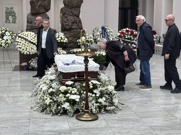 Гражданская панихида по Зурабу Церетели проходит в Тбилиси