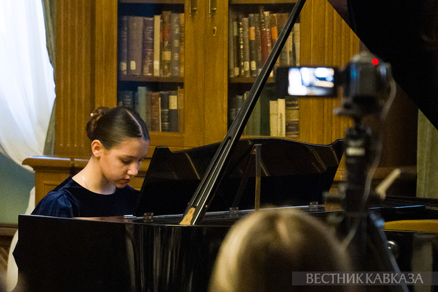 В Москве прошел международный конкурс имени Кара Караева