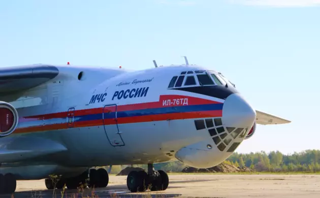 самолет МЧС России