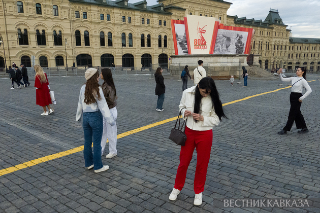 Праздничное оформление ко Дню Победы на Красной площади