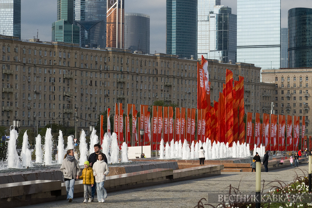 Праздничное оформление ко Дню Победы на Поклонной горе