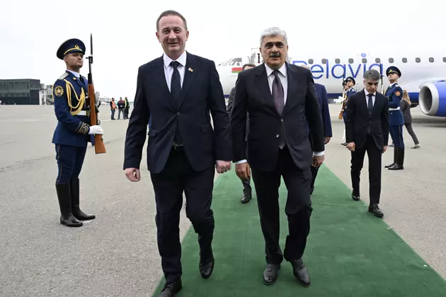 Премьер-министр Беларуси совершает визит в Азербайджан