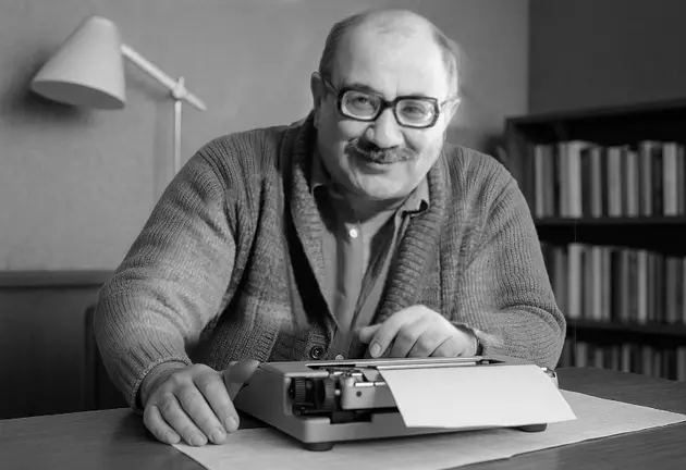 Творческие ипостаси Максуда Ибрагимбекова: к 90-летию со дня рождения