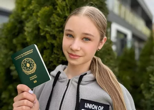 Фигуристка Вероника Жилина получила азербайджанский паспорт