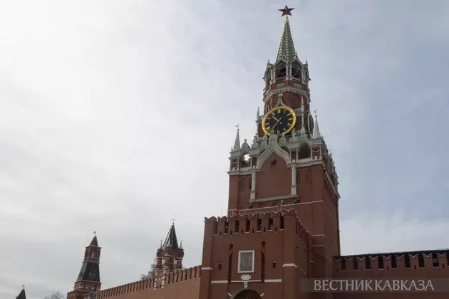 Вид на Спасскую башню Кремля