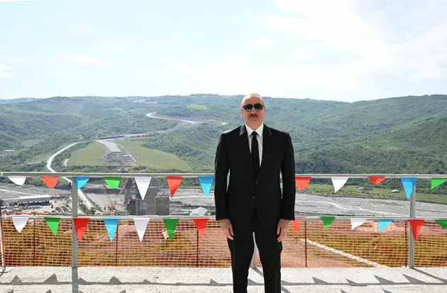Ильхам Алиев посетил Исмаиллинский район
