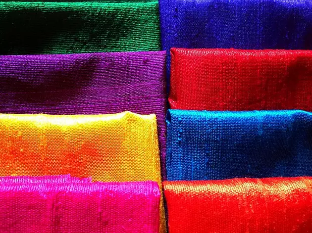 Как монахи похитили китайских шелкопрядов для Византии