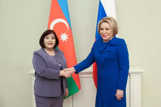 Глава Совфеда поздравила Сахибу Гафарову с Днем независимости Азербайджана