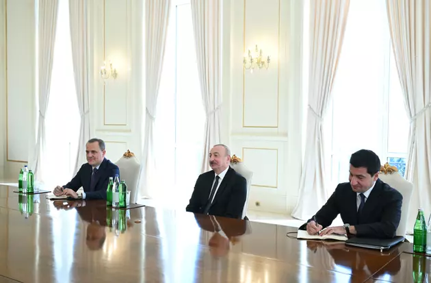 Ильхам Алиев встретился с американским сенатором