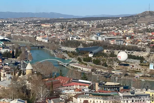 Вид на Тбилиси