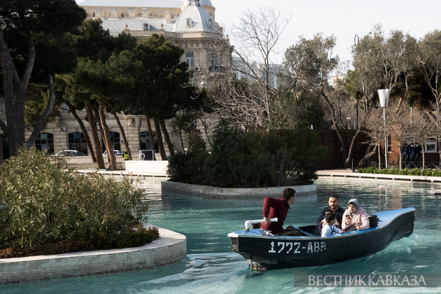 Маленькая Венеция в Баку