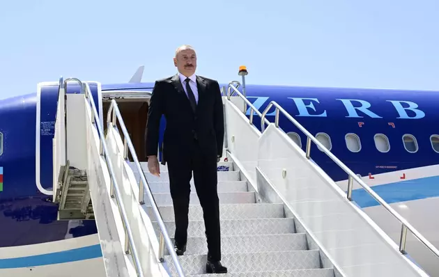 Ильхам Алиев прибыл в Кахраманмараш