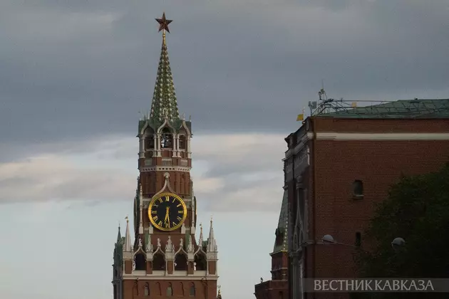 Вид на Спасскую башню Кремля