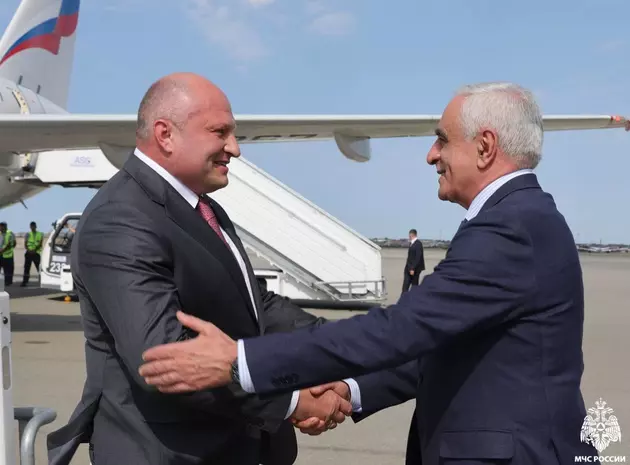 Глава МЧС России прибыл в Азербайджан