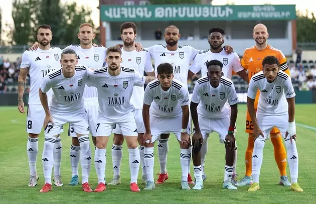 Футбольный клуб 