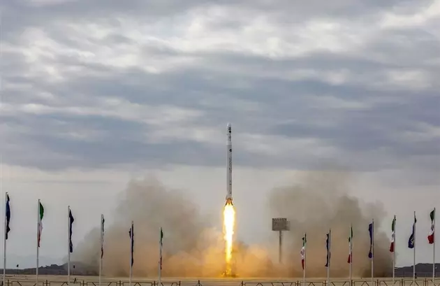 испытания ракеты в Иране