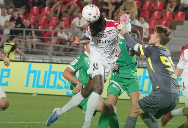 матч между футбольными клубами “Иберия 1999“ и “Левадия“