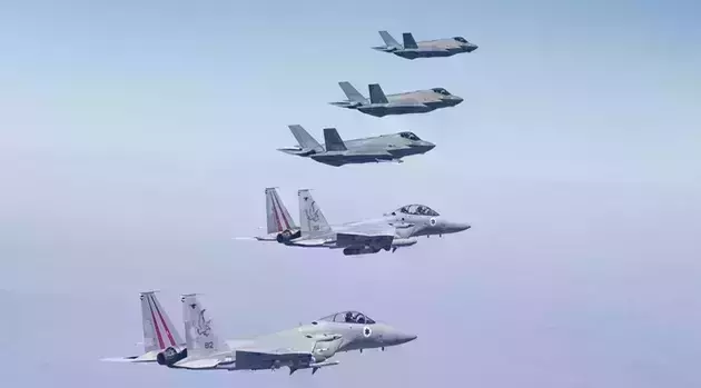 Израиль нанес новый удар по высотному зданию в Газе