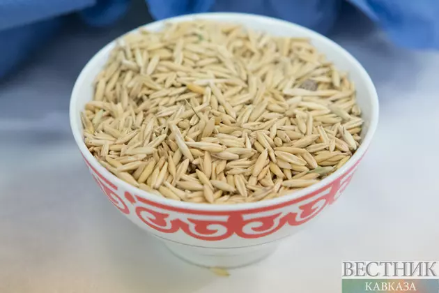 Азербайджан и Китай нарастили импорт овсяных хлопьев с Урала