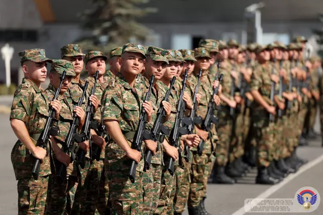 Армения сокращает расходы на оборону