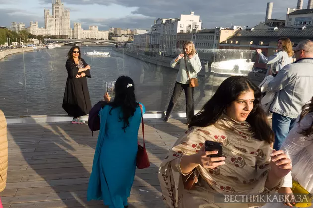 Туристы в Москве