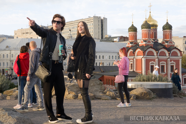 Туристы в Москве