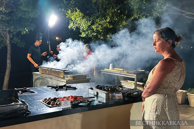 Ужин в турецком отеле