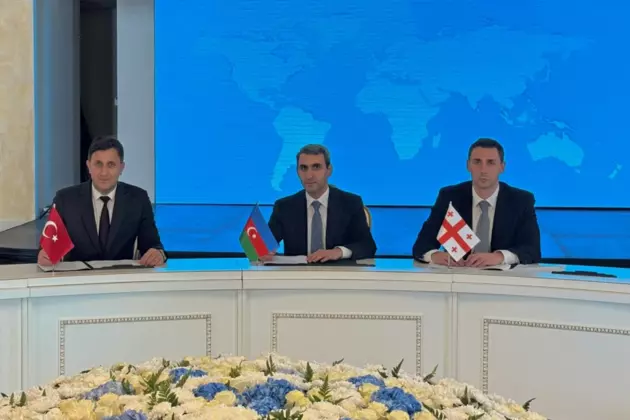 Участники БТК подписали меморандум о грузоперевозках