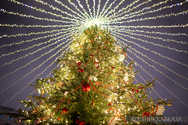 Новогодние украшения