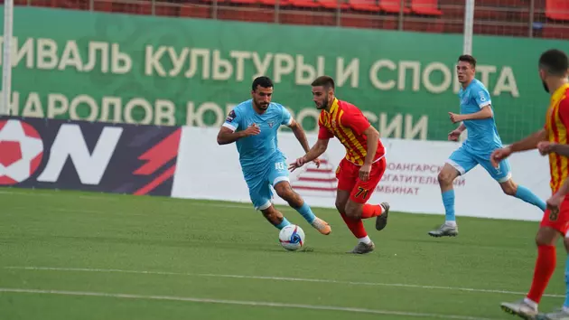 Футболисты "Алании" выразили свой протест несправедливому судейству