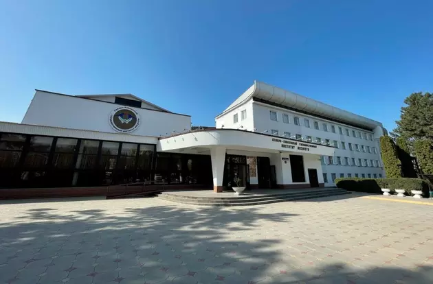 Институт искусств в Нальчике отпраздновал 35-летие