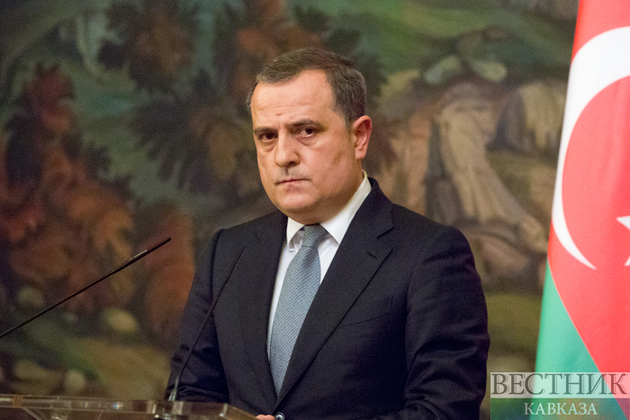 В Оман летит глава МИД Азербайджана