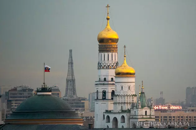 Вид на Кремль и Шуховскую башню