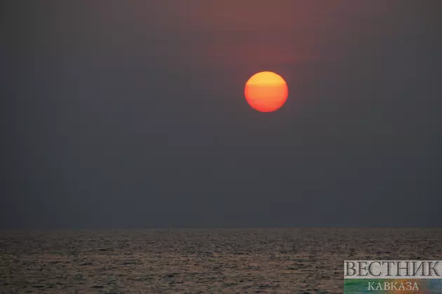 Закат на море