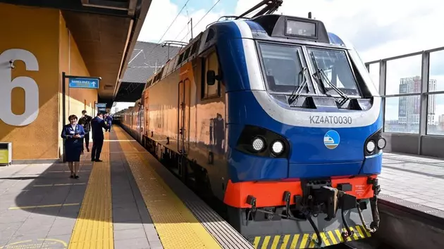 Поезд Тальго