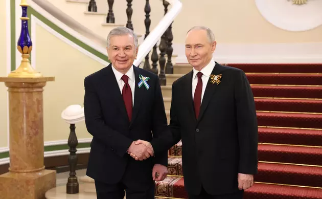 Шавкат Мирзиеев и Владимир Путит