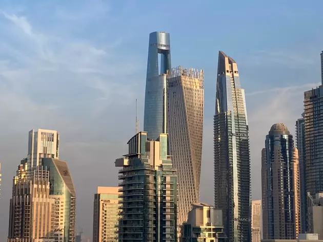 Самый высокий в мире отель открылся в Дубае