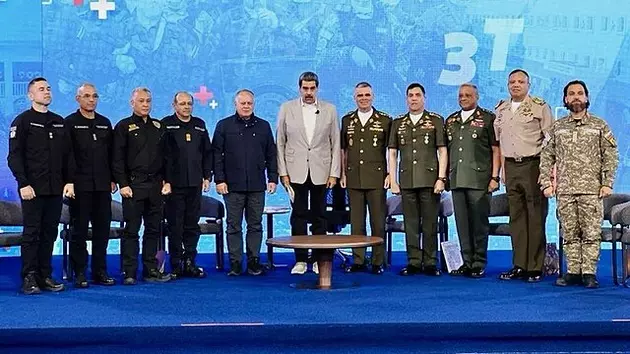 Что происходит между США и Венесуэлой: история, современность и “Картель Солнц”