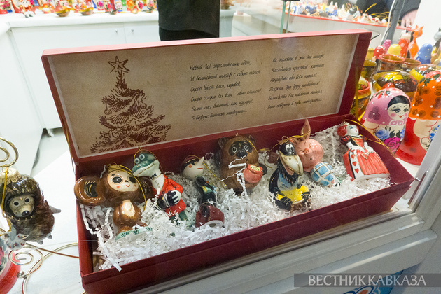 Елочные игрушки