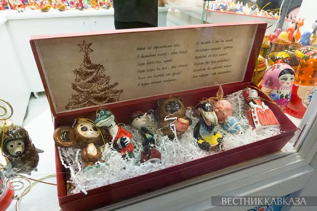 Елочные игрушки