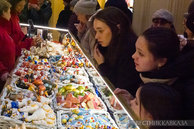 Новогодняя ярмарка в ГУМе