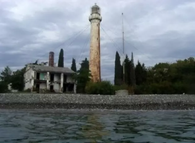 Сухумский маяк ждет вторая жизнь