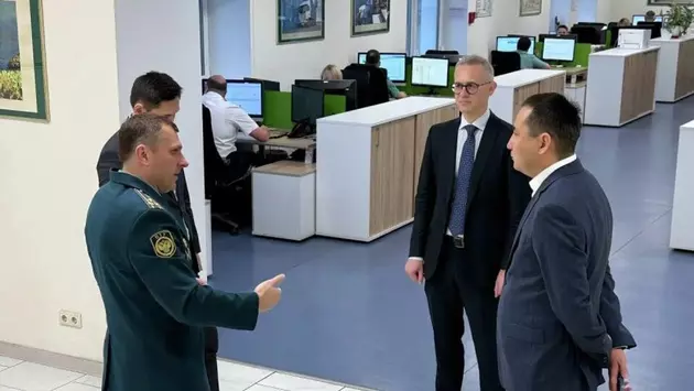 Таможенники упрощают прохождение границы Казахстана и России