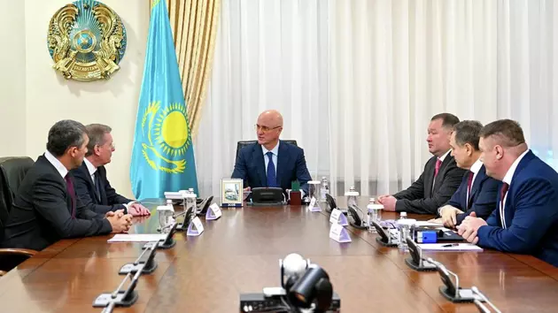 Церемония подписания соглашения о сотрудничестве между АО 