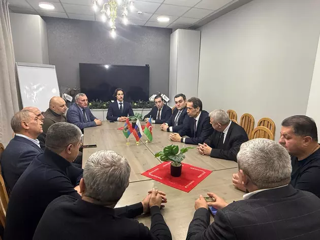 Рахман Мустафаев встретился с азербайджанской общиной Карелии